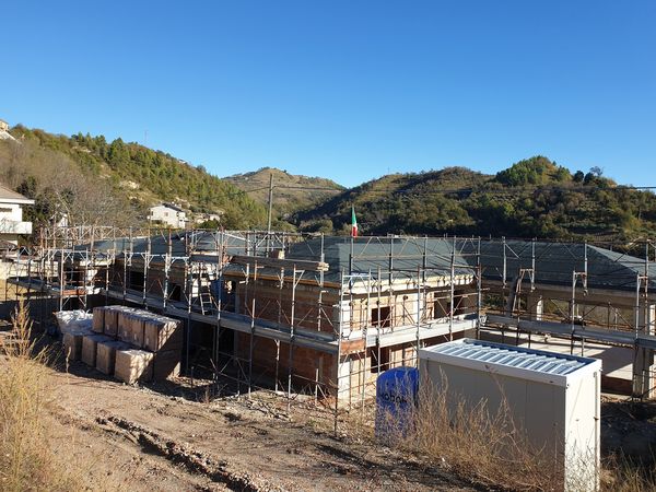 Vallevenere: qui i contorni della nuova villetta in costruzione sono ormai delineati